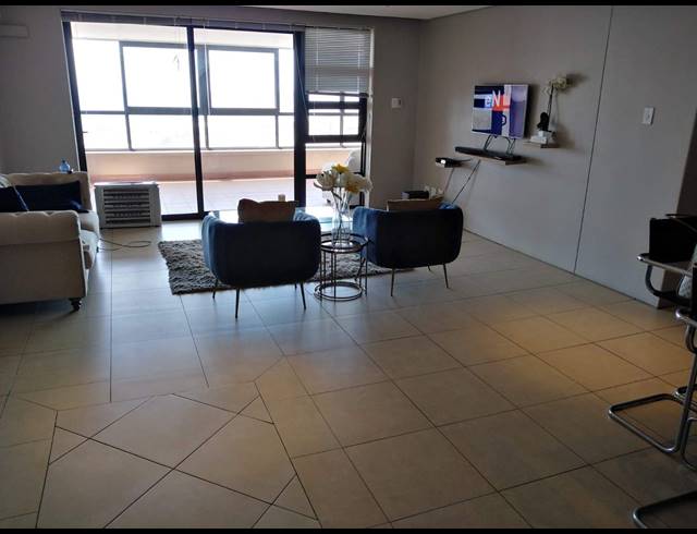 2 BEDROOM APARTMENT TO LET IN POINT WATERFRONT
